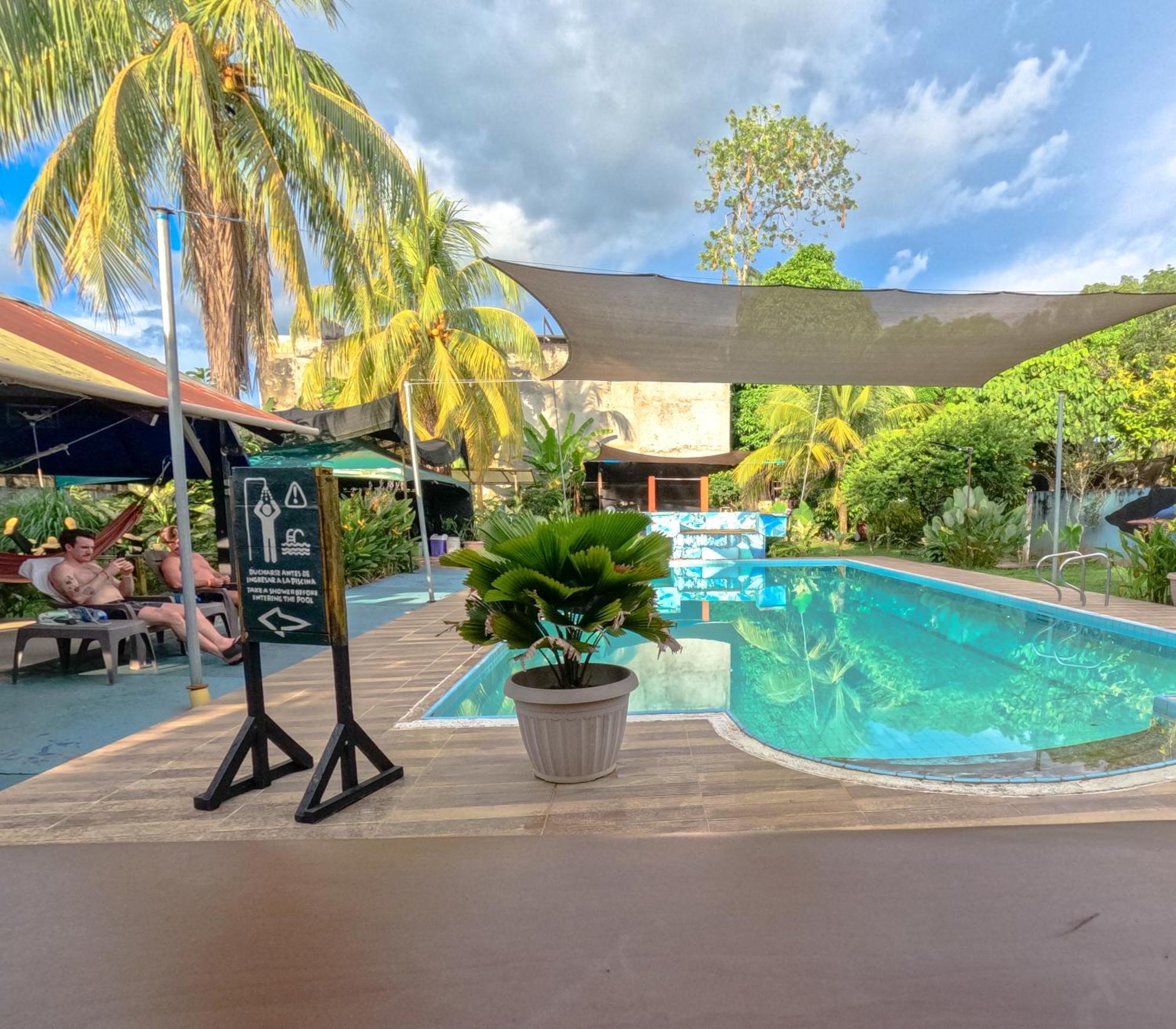 Hostel Casa De Las Palmas Tours Λετίσια Εξωτερικό φωτογραφία