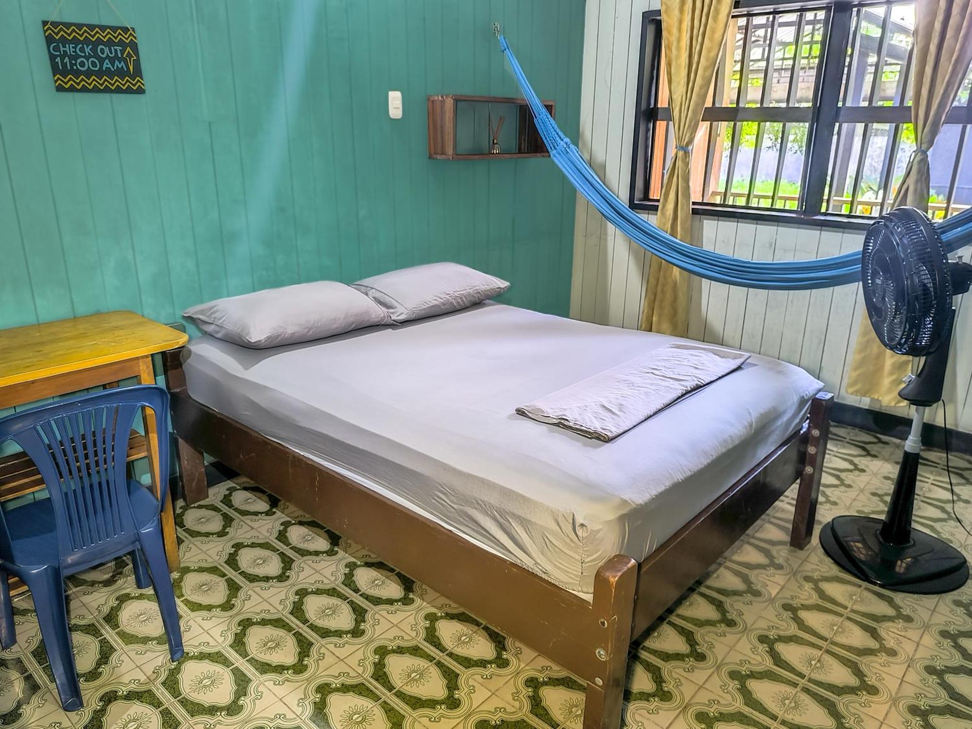 Hostel Casa De Las Palmas Tours Λετίσια Εξωτερικό φωτογραφία